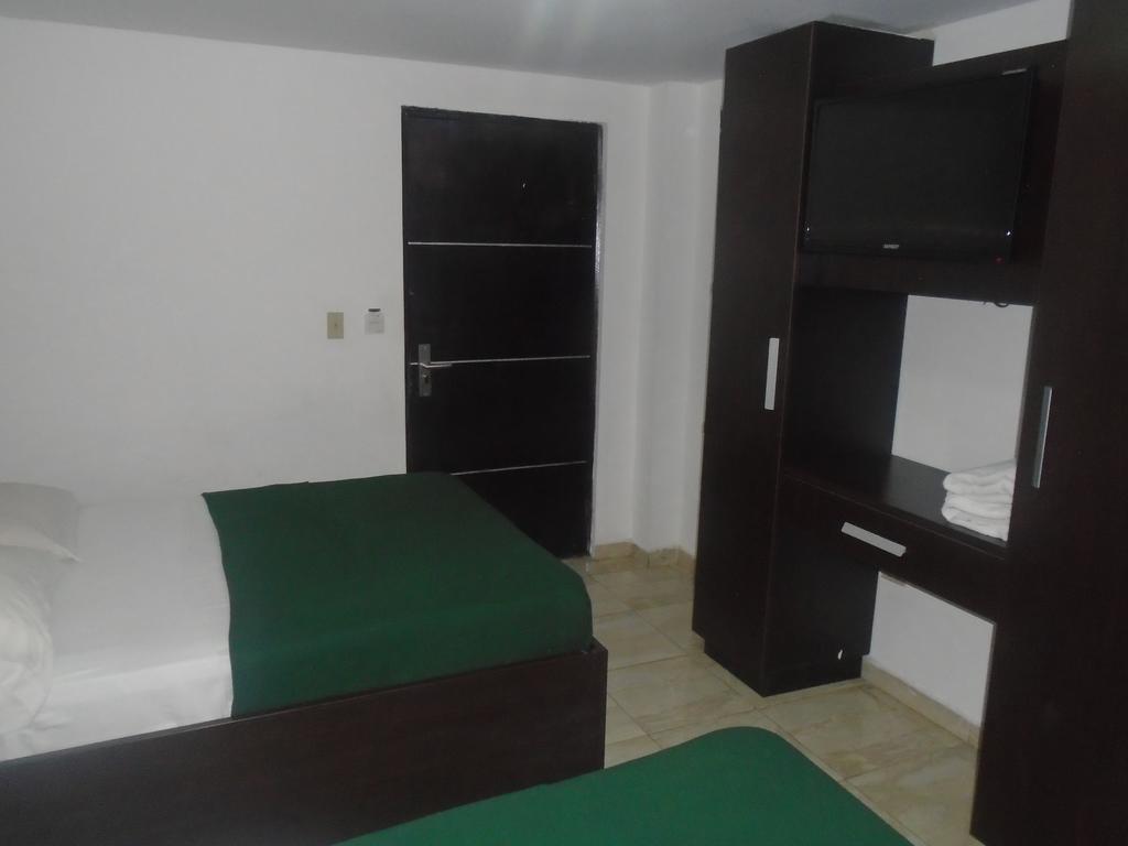 Hotel Residencial Mexico Panama Stadt Exterior foto